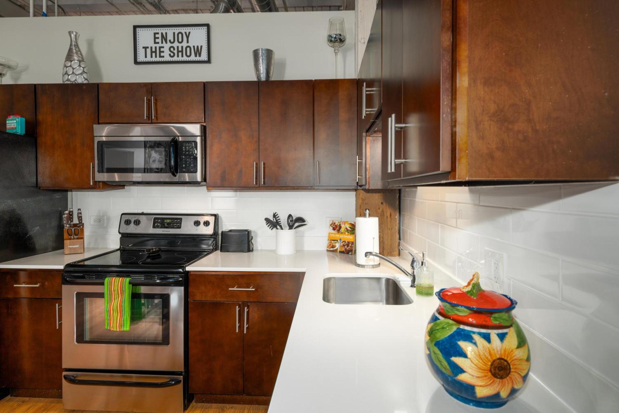 Luxery Stay Chicago - Across From Mccormick Place & Wintrust Arena Εξωτερικό φωτογραφία