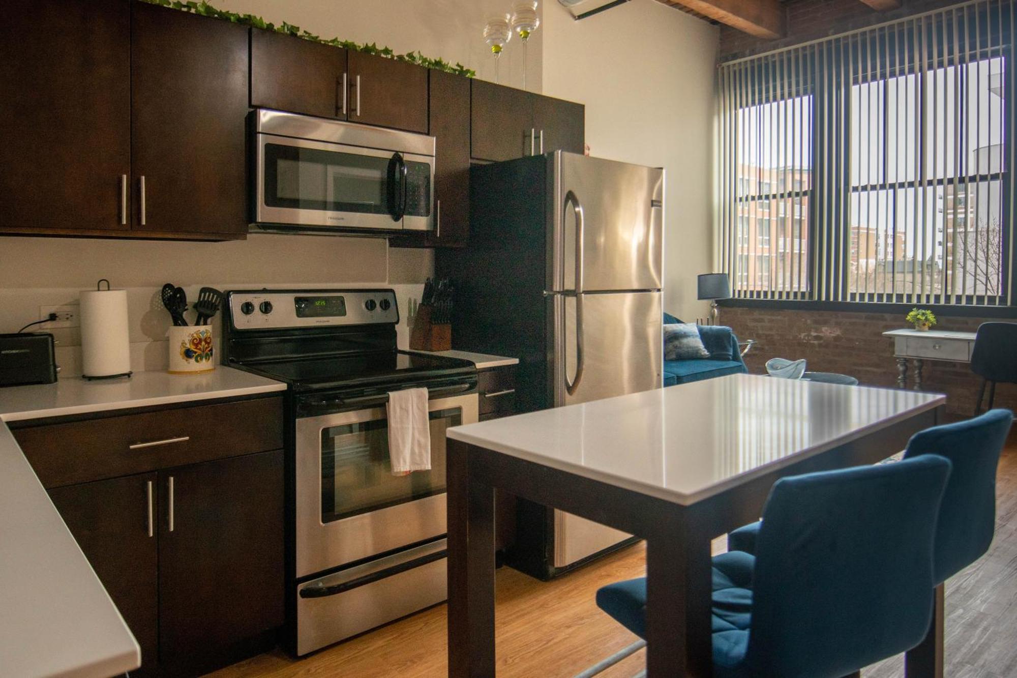 Luxery Stay Chicago - Across From Mccormick Place & Wintrust Arena Εξωτερικό φωτογραφία